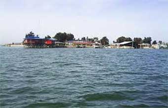 با حکم سازمان بازرسی کشور طرح روند واگذاری آشوراده برای مرکزگردشگری متوقف شد