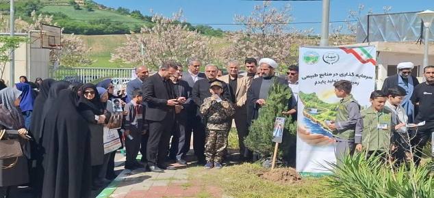 گلستان ما - غرس ۲ هزار نهال در پویش «سرو ایران»