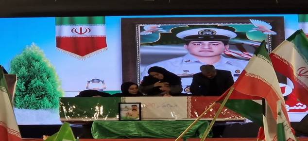 گلستان ما - شهید دریادار فرزین کمالی از موج به اوج رسید